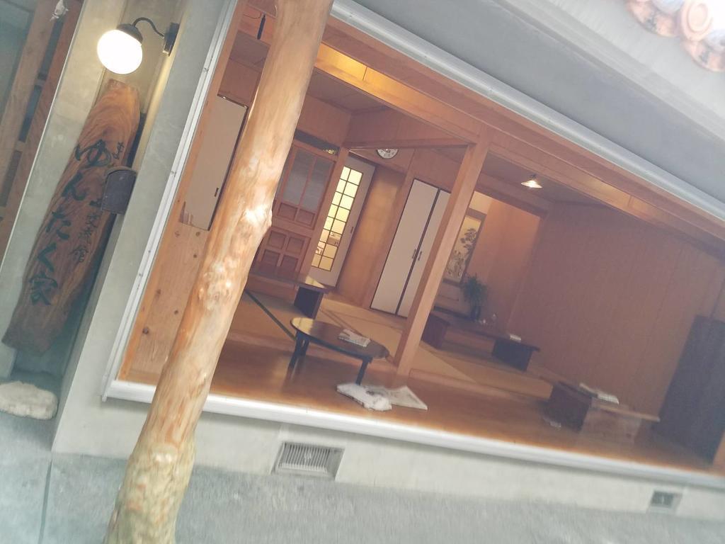 Minshuku Urizun Hotell Ishigaki  Exteriör bild