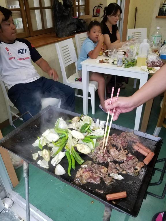 Minshuku Urizun Hotell Ishigaki  Exteriör bild